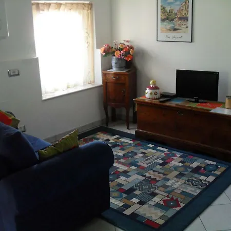 Lovelyflat Albisano